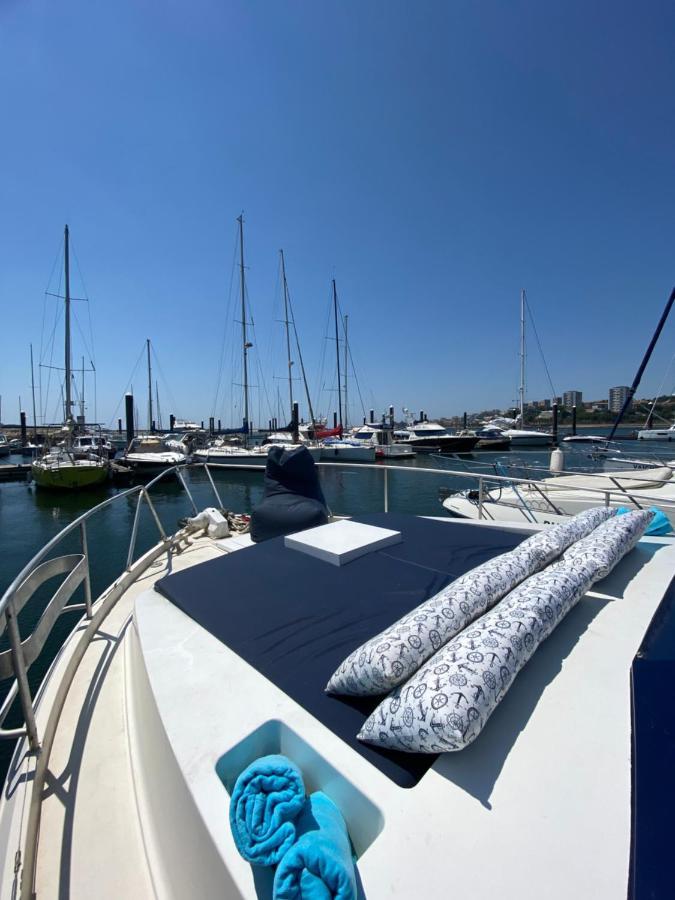 Отель Infantman Yatch Вила-Нова-ди-Гая Экстерьер фото