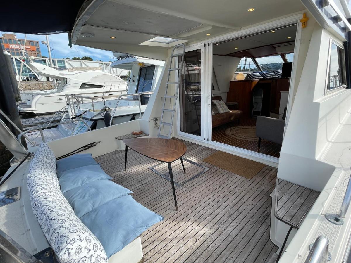 Отель Infantman Yatch Вила-Нова-ди-Гая Экстерьер фото