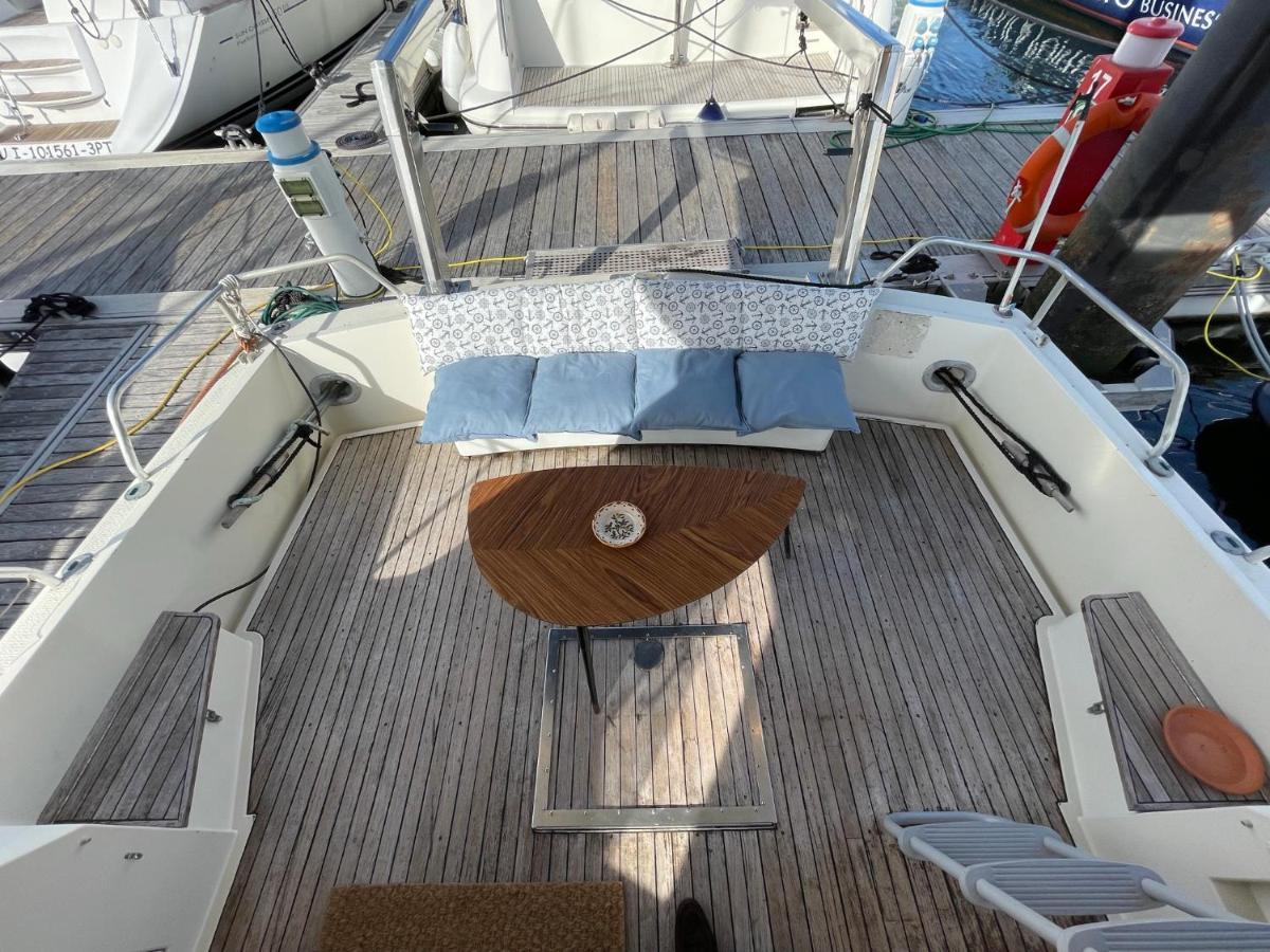Отель Infantman Yatch Вила-Нова-ди-Гая Экстерьер фото